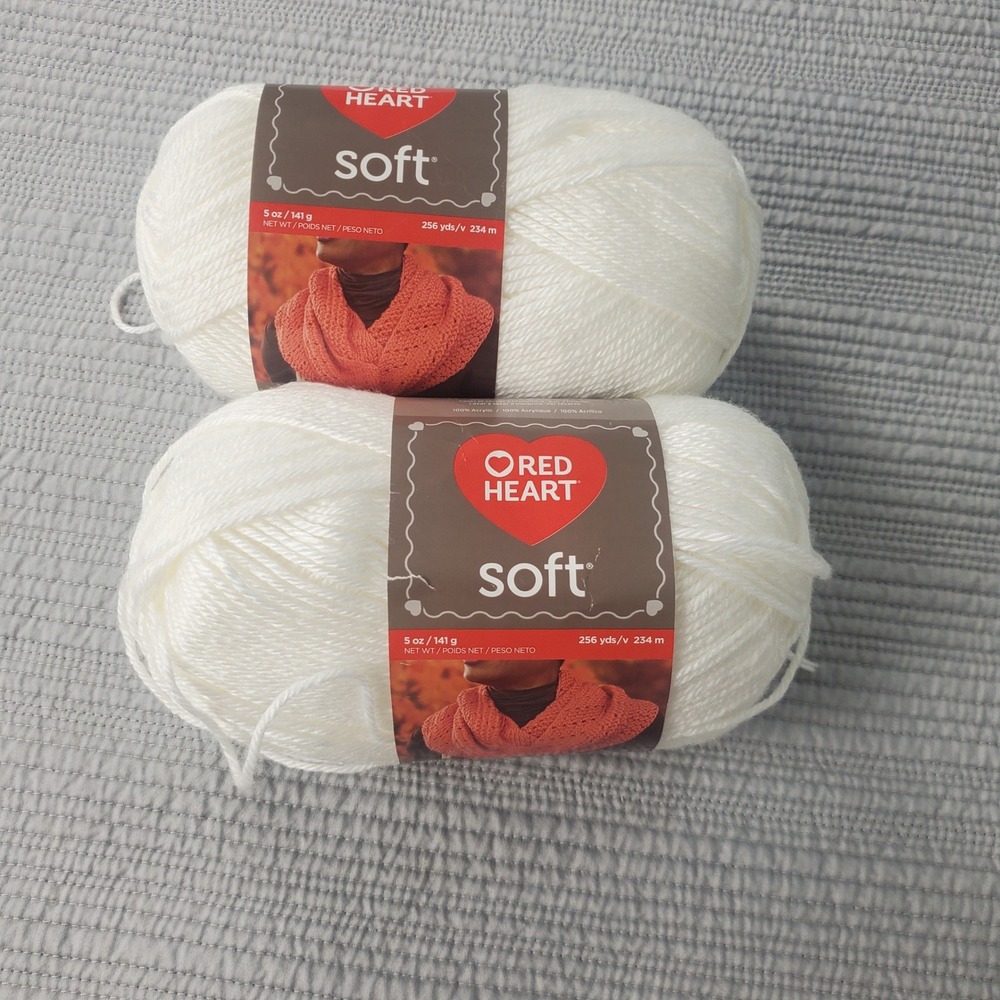 Red Heart Soft Yarn 2 Skeins White 5oz Acrylic Medium 4 No Dye Lot